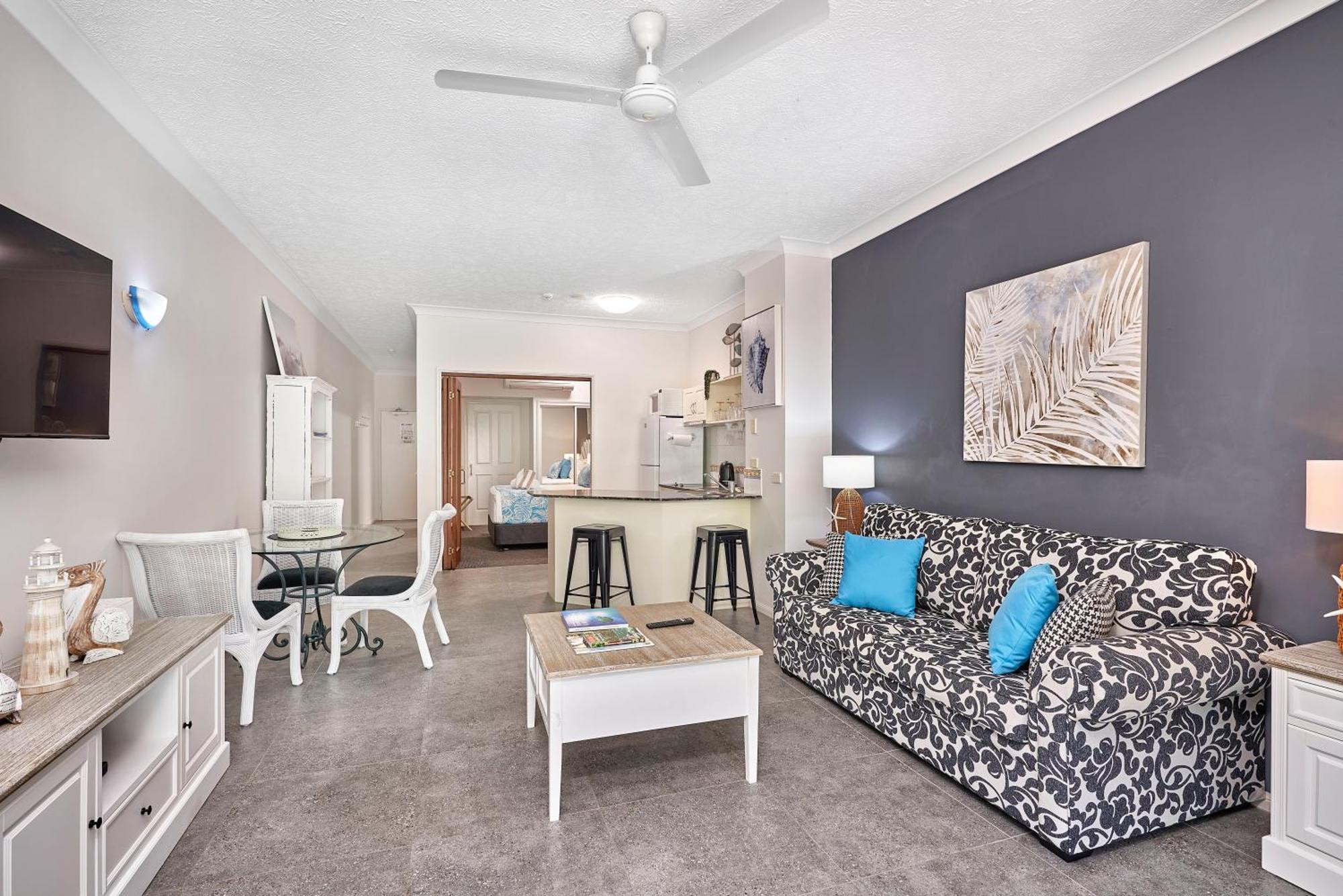 Alassio Apartments With Direct Pool Access Palm Cove Zimmer foto